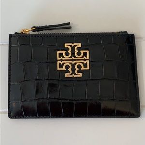 Tory Burch Britten Croc zip card case in Black